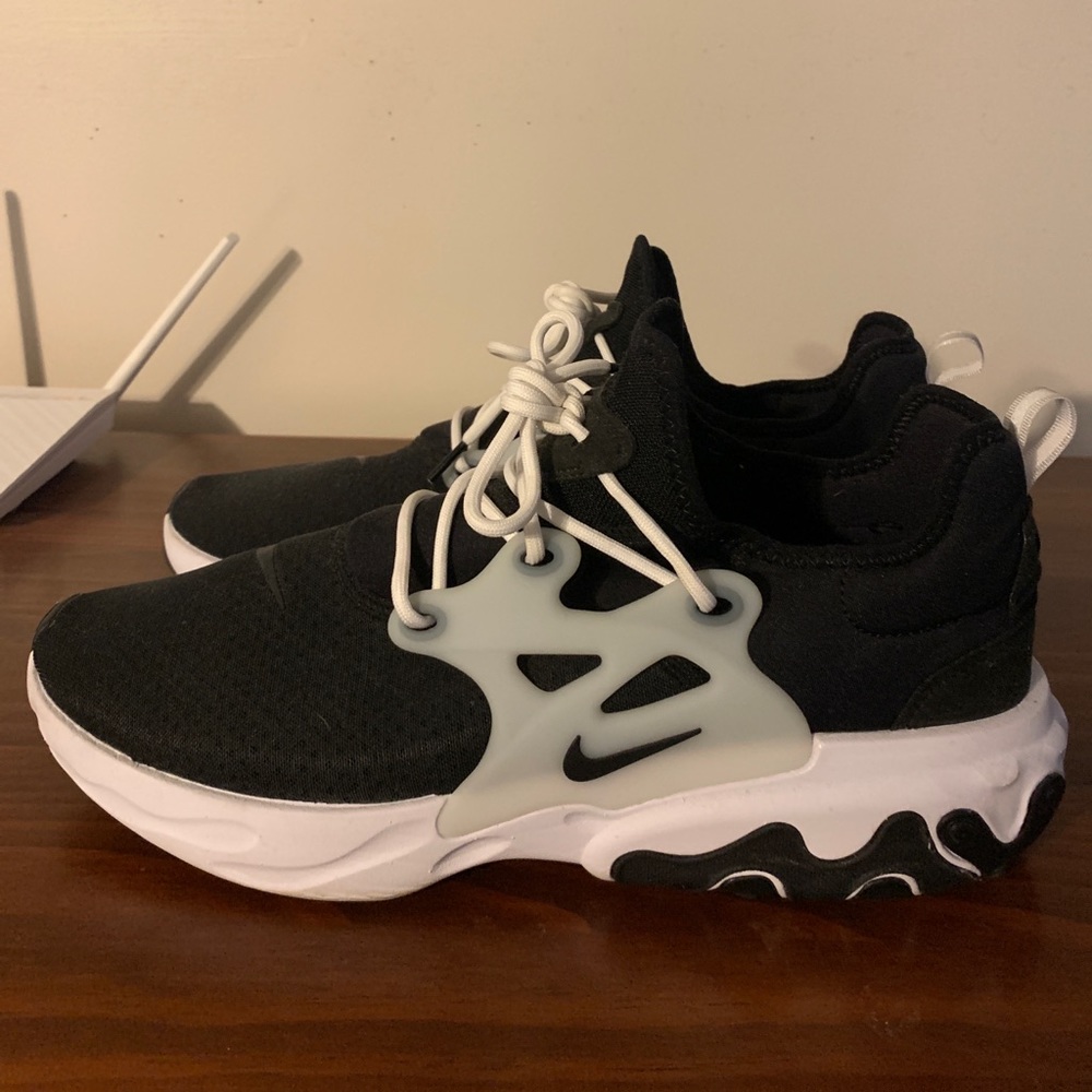 Nike Mens Presto React Size 14.